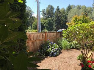 725 Rainier Blvd N APT 103, Issaquah, WA 98027