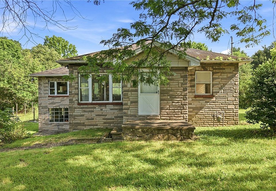 1st image of 6585 Chestnut Ridge Rd