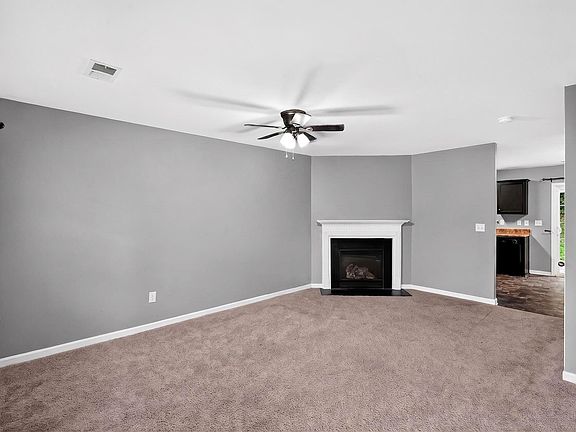5th image of 626 Duncan Station Dr