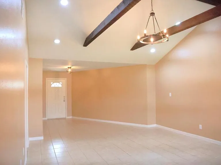 2327 Shadbury Ct — Photo 38