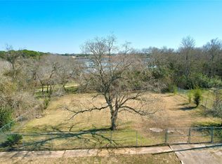 206 Avenue L, Baytown, TX 77520