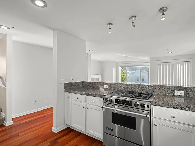 1515 23rd Ave S #A — Photo 15