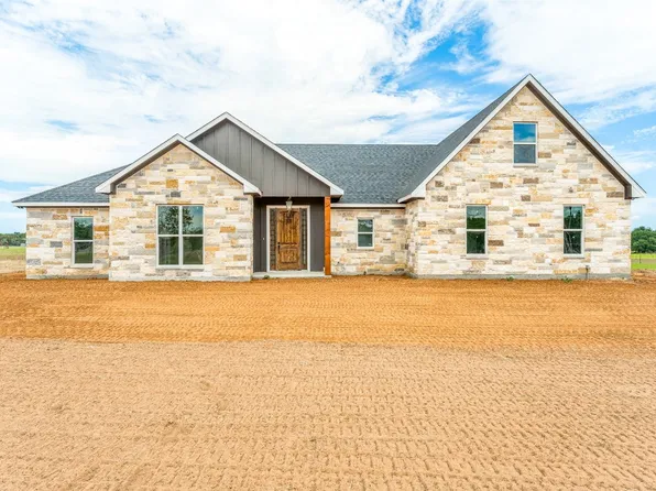 1145 County Road 437, Stephenville, TX 76401