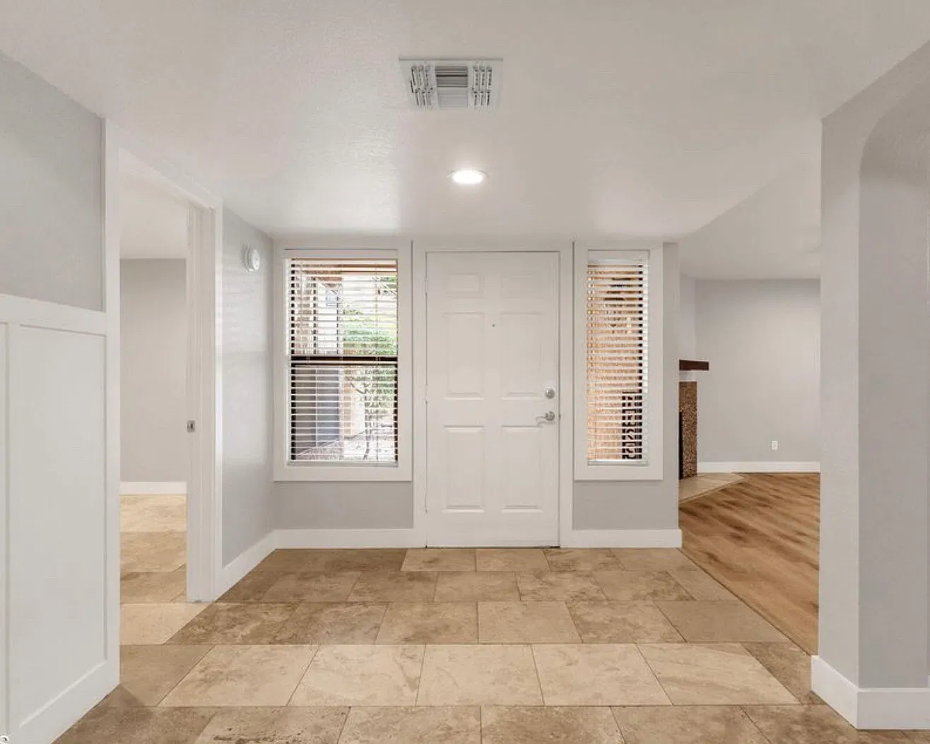 2 bed, 1053 sqft, $2,500 — Photo 4