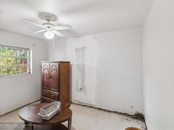 miami-florida-442004746 picture