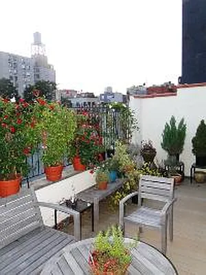 Rented by Corcoran | media 18