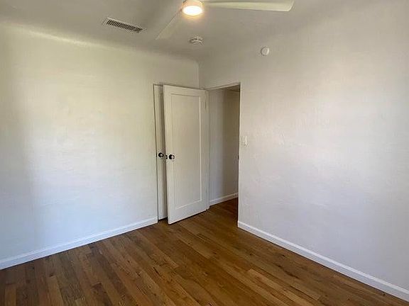 4th image of 1136 E Almeria Rd