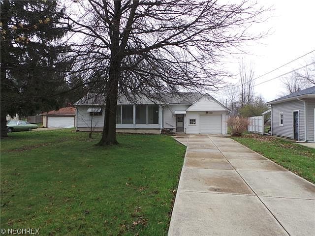 1st image of 5585 Columbia Dr