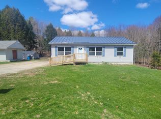 102 Outlook Drive, Auburn, ME 04210