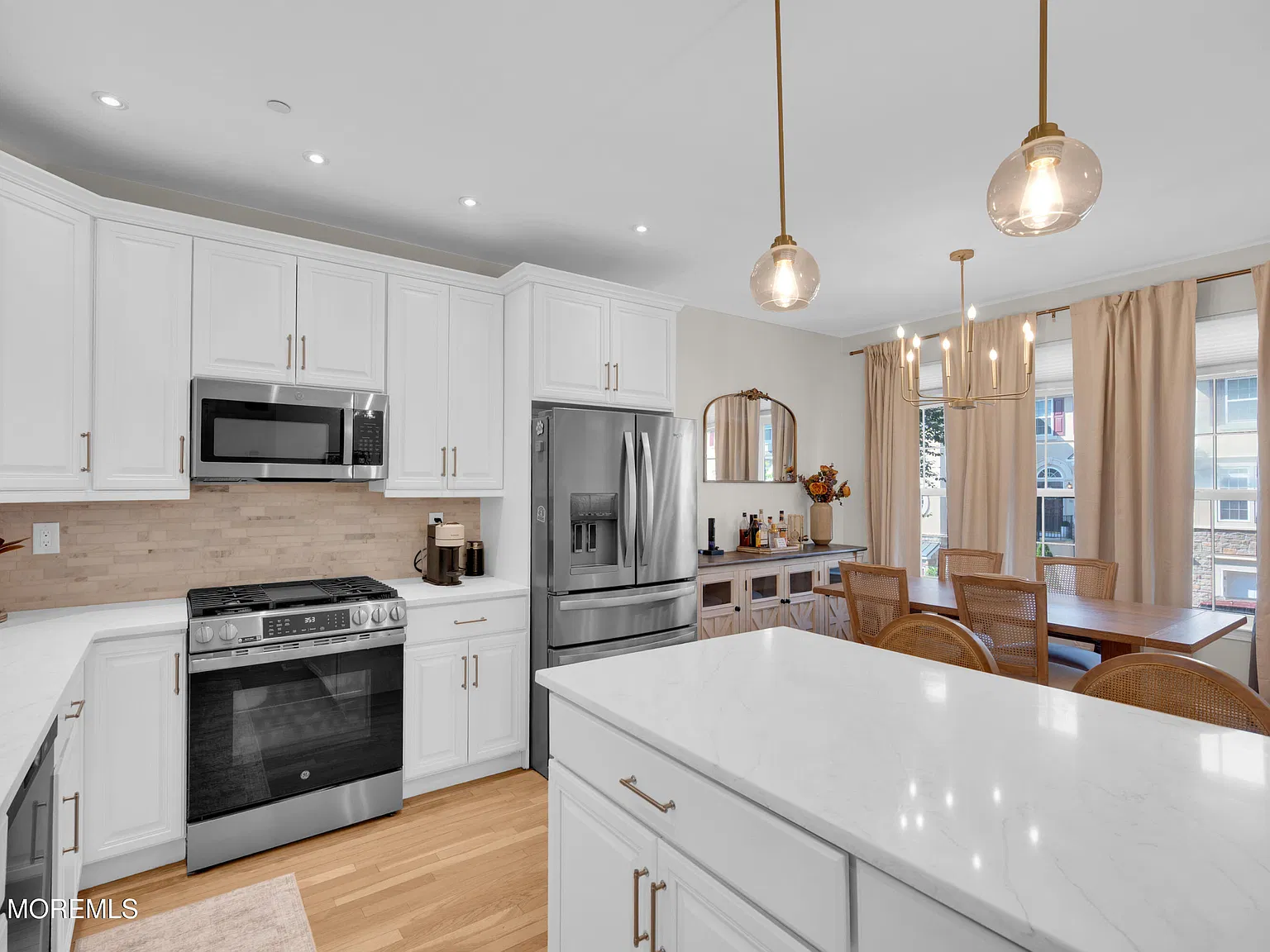 2 bed, 4.0 bath, 1788 sqft, $4,000 — Photo 1