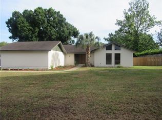 371 Escambia Dr, Winter Haven, FL 33884