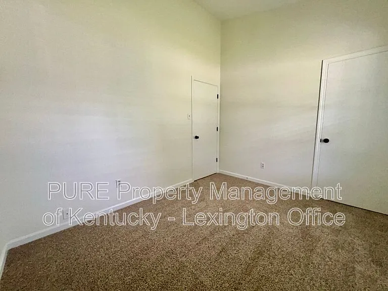 1212 Fenwick Rd — Photo 21