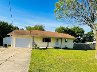 211 Bacorn Ave, Ava, MO 65608