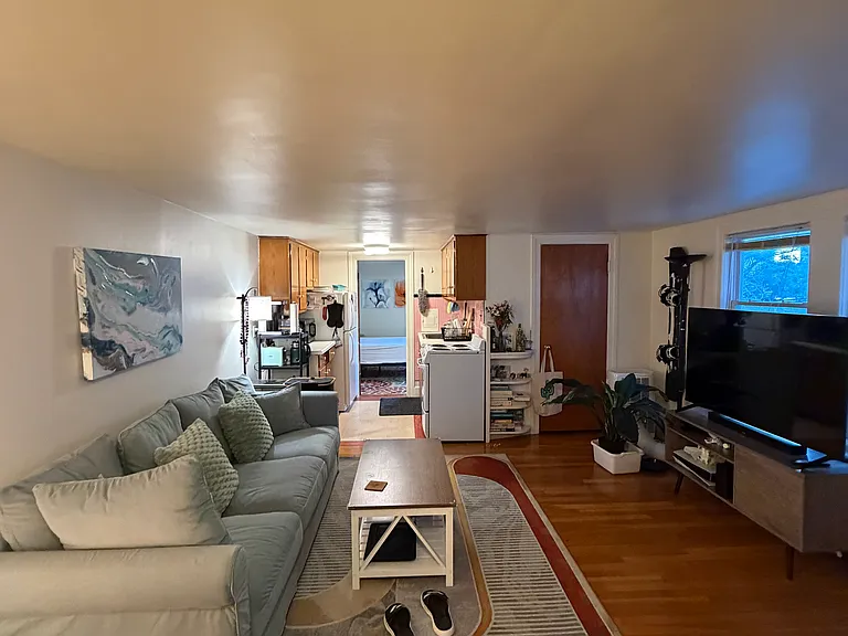 898 Massachusetts Ave #7 — Photo 2