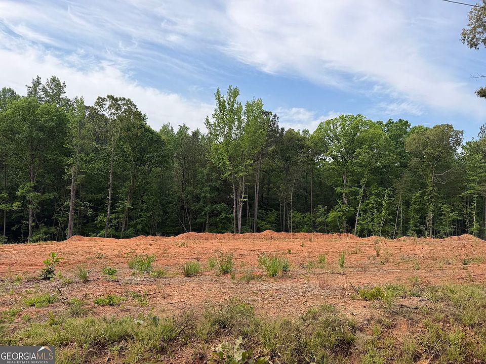 1st image of 1492 English Rd