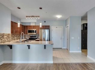 604 E Lake Blvd NE #2220, Airdrie, AB T4A 0G6