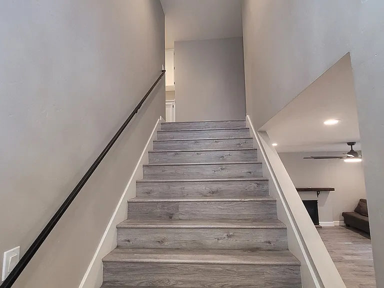 7001 Jenner Ct — Photo 7