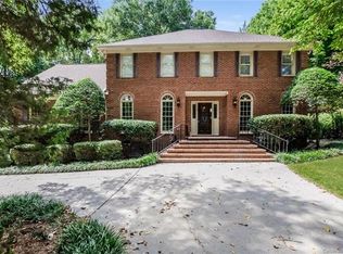 108 Gerald Lee Ct, Charlotte, NC 28270