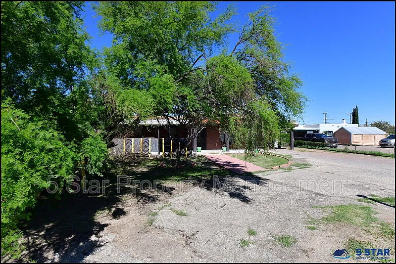 3 bed, 1.0 bath, 1530 sqft, $1,475 — Photo 4
