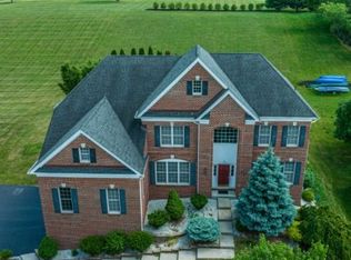 88 Albert Dr, Clinton, NJ 08809