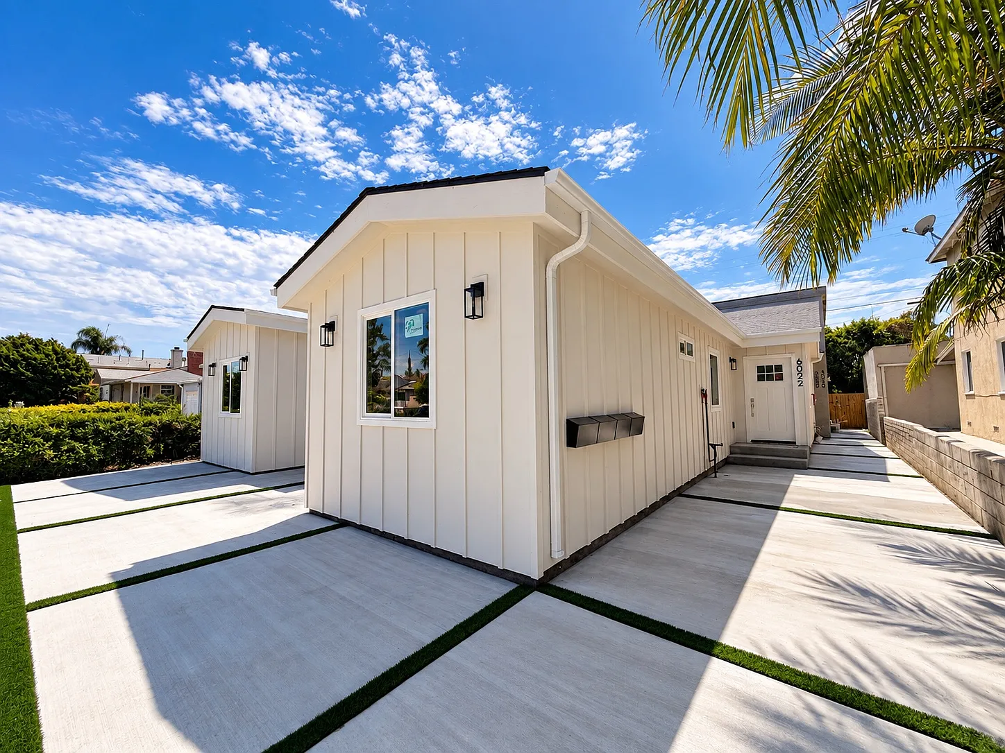 3 bed, 1000 sqft, $4,250 — Photo 2