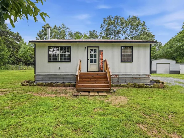 121 Pumpkin Center Cir, Quitman, AR 72131