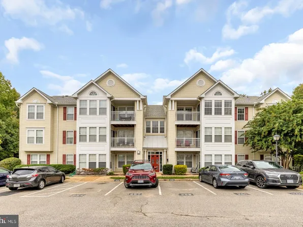 7502 Calderon Ct #276, Alexandria, VA 22306