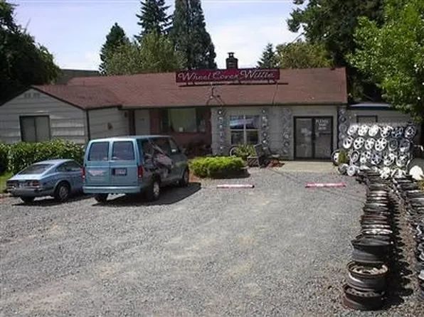 15804 Highway 99, Lynnwood, WA 98087