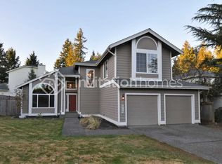 23002 SE 267th Pl, Maple Valley, WA 98038