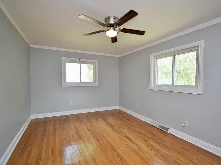 3918 Eddystone Dr — Photo 15