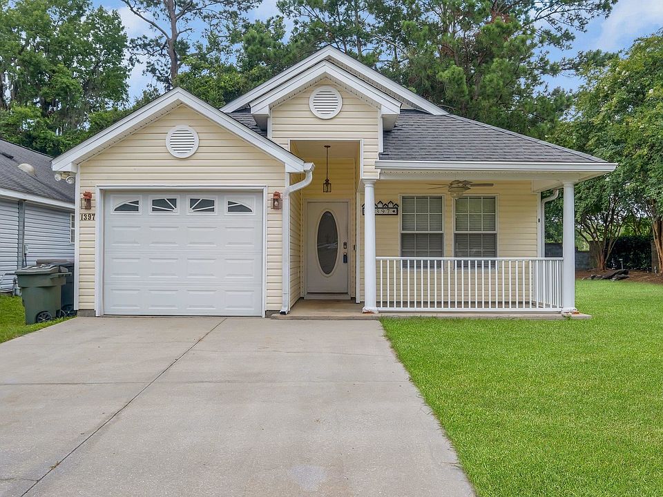 1st image of 1397 Crescent Hills Dr