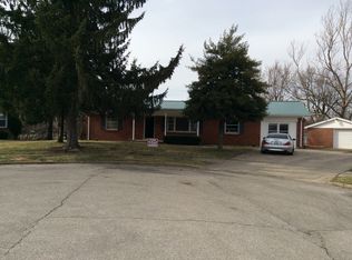 1701 Knoxville Ct, Lexington, KY