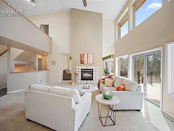 4th image of 1669 Woodstone Way