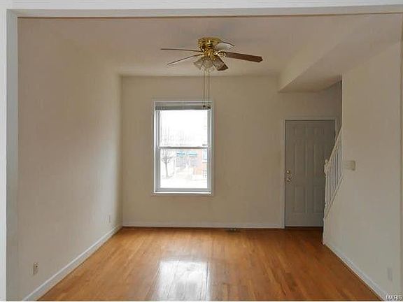 4th image of 3426 Winnebago St #A