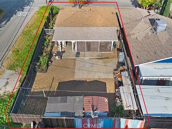 4th image of 17607 Mackay Ave