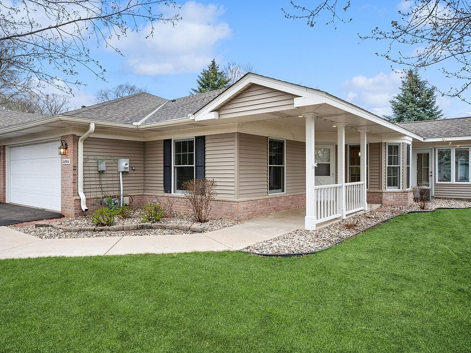 1st image of 5294 Saint Albans Bay Cir
