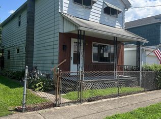27 Russell St, Edwardsville, PA 18704