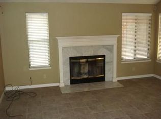 1186 Mission Ridge Dr, Manteca, CA 95337