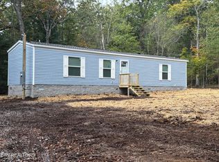 3204 Oswego Rd, Crossville, TN 38572