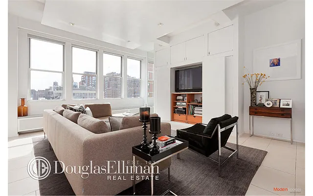 Rented by Douglas Elliman | media 18