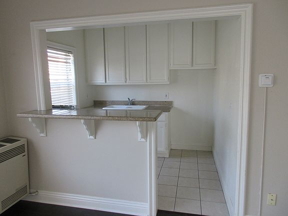 2nd image of 102 Orange Ave APT 1