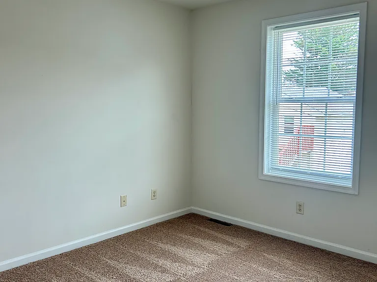 1548 Lafayette St — Photo 15