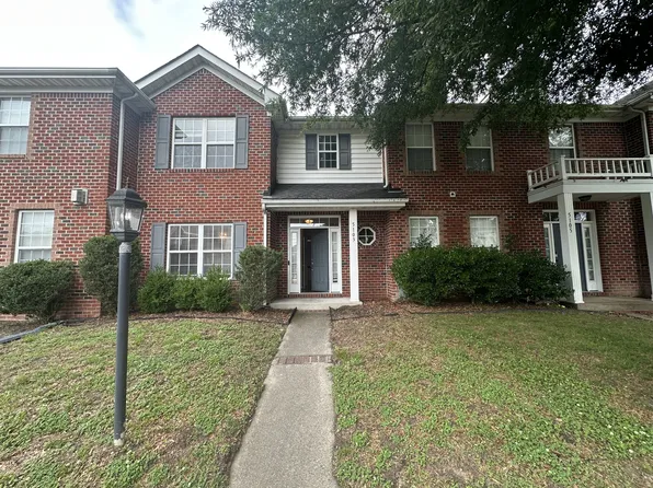5103 S Links Cir, Suffolk, VA 23435