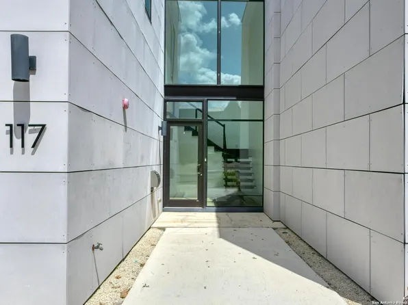 119 Marcia, Alamo Heights, TX 78209