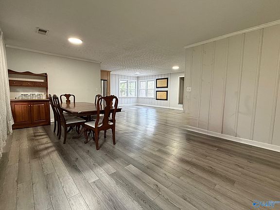 2nd image of 204 Taylor Rd