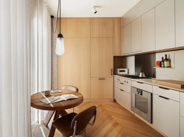 16 West 40th Street image 8 of 14