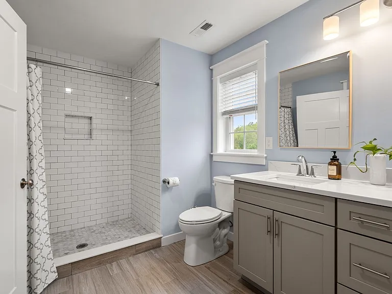 9 Baldwin Ct #9 — Photo 8