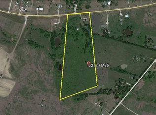 3212 Fm 85, Ennis, TX 75119