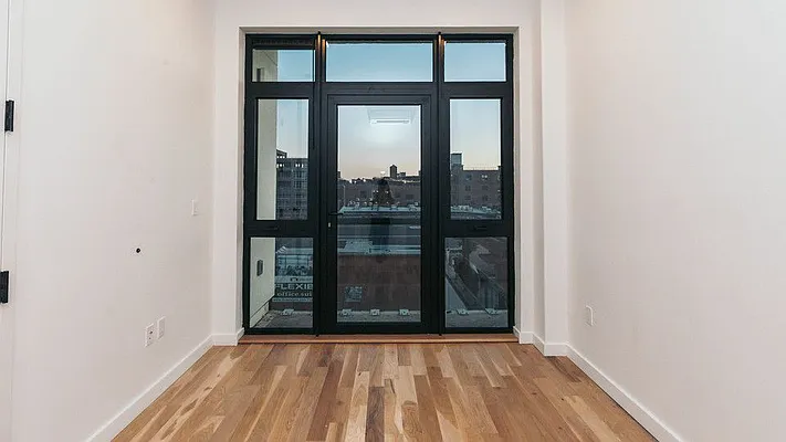 Rented by Nooklyn NYC LLC | media 25