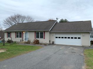39 Atmer Ave, Pittsfield, MA 01201